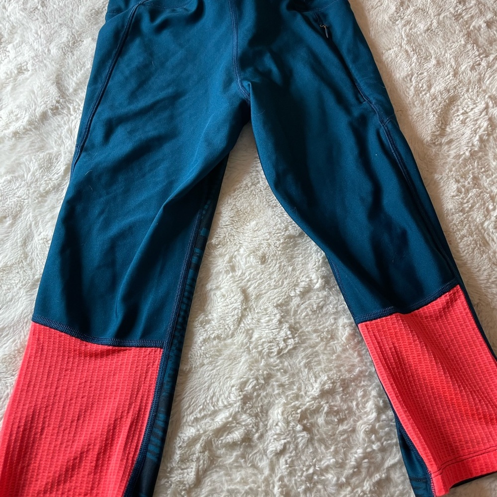 Under Armour womens capris workout pants - Picture 6 of 6